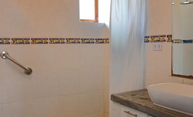 Vendo cómoda casa frente al parque principal en playa Las Totoritas - 4 Dorm. US$ 299,000.00