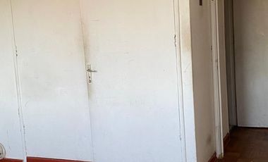 Arriendo departamento a pasos Estacion Metro Estadio Nacional, 2 dormitorios 1 baño, $ 500.000 mas $ 45.000 gastos comunes