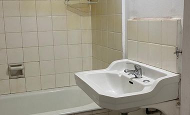 Arriendo departamento a pasos Estacion Metro Estadio Nacional, 2 dormitorios 1 baño, $ 500.000 mas $ 45.000 gastos comunes