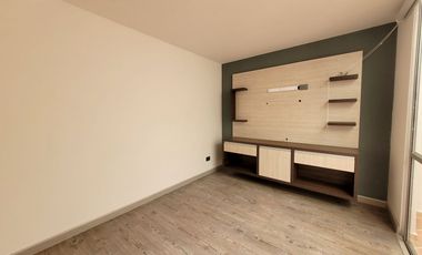 SE ARRIENDA CASA REMODELADA EN SOL DE GALICIA,FRENTE A LA ZONA SOCIAL.