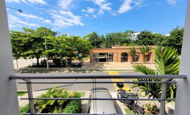 SE ARRIENDA CASA REMODELADA EN SOL DE GALICIA,FRENTE A LA ZONA SOCIAL.