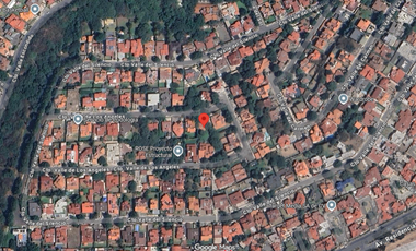 CASA EN VENTA EN ATIZAPÁN DE ZARAGOZA: Ubicación Estratégica en Lomas de Valle Escondido, a Minutos de Zona Esmeralda y Club de Golf