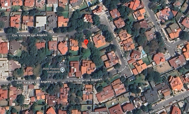 CASA EN VENTA EN ATIZAPÁN DE ZARAGOZA: Ubicación Estratégica en Lomas de Valle Escondido, a Minutos de Zona Esmeralda y Club de Golf