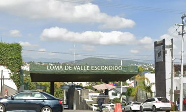 CASA EN VENTA EN ATIZAPÁN DE ZARAGOZA: Ubicación Estratégica en Lomas de Valle Escondido, a Minutos de Zona Esmeralda y Club de Golf