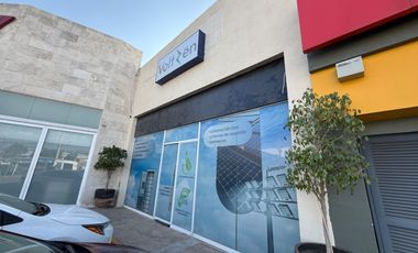 RENTA DE LOCAL COMERCIAL EN PLAZA, ZONA SUR, LEÓN, GTO.