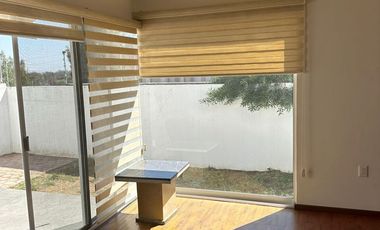 Casa en Renta en Pedregales, Zona Poniente | 3 Recámaras con Baño y Jardín Amplio