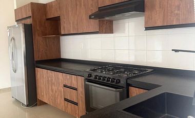 Casa en Renta en Pedregales, Zona Poniente | 3 Recámaras con Baño y Jardín Amplio