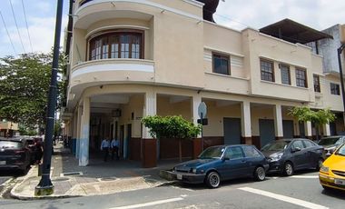 Alquiler  de local comercial ubicación  frente Agripac.