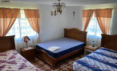 Casa de venta en Intag, 3 hectáreas de terreno con árboles frutales