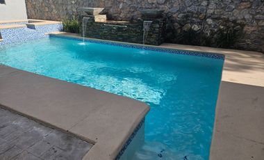 HERMOSA RESIDENCIA EN VENTA, AREA CAMPOS ELISEOS, CON ALBERCA