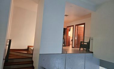 HERMOSA RESIDENCIA EN VENTA, AREA CAMPOS ELISEOS, CON ALBERCA