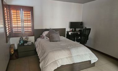 HERMOSA RESIDENCIA EN VENTA, AREA CAMPOS ELISEOS, CON ALBERCA
