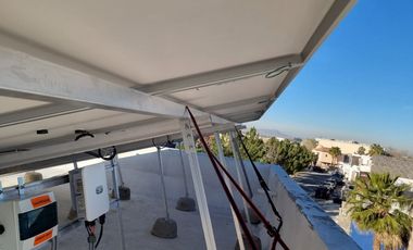 HERMOSA RESIDENCIA EN VENTA, AREA CAMPOS ELISEOS, CON ALBERCA