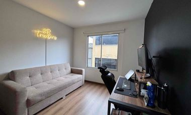 Renta Casa de tres dormitorios en conjunto privado en Llano Grande