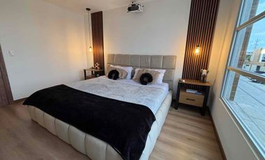 Renta Casa de tres dormitorios en conjunto privado en Llano Grande