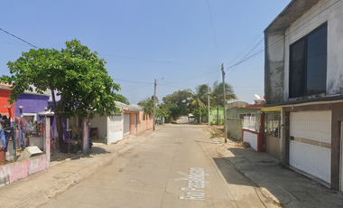 NO CREDITOS, CASA EN VENTA FRACC. CIUDAD OLMECA, COATZACOALCOS, VERACRUZ