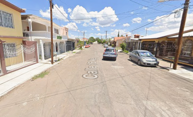 Casa en Remate Bancario Calle 16 Norte, Del Empleado, Cd Delicias Chihuahua