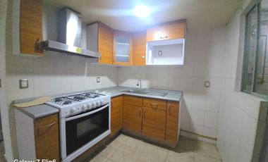 Coqueto depto iluminado, Planta Baja, 2 rec, 1 bañ, 1 gar.Agrícola Oriental