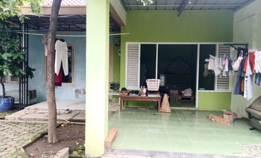 Rumah Besar 2 Lantai di Sekar Kemuning