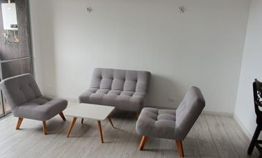 Se arrienda  AMOBLADO