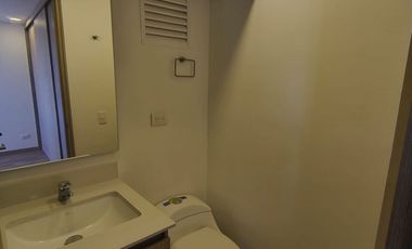 Se arrienda  APARTAMENTO