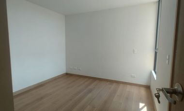 Se arrienda  APARTAMENTO