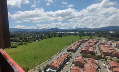 Se arrienda  APARTAMENTO