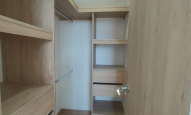 Se arrienda  APARTAMENTO