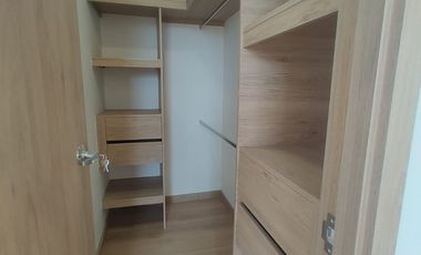 Se arrienda  APARTAMENTO