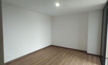 Se arrienda  APARTAMENTO