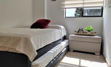 Se arrienda  AMOBLADO