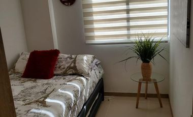 Se arrienda  AMOBLADO