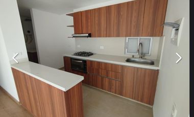 Se arrienda  APARTAMENTO