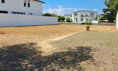 Venta Terreno al lago en Lagos del Batán - Plaza Lagos - Lote - T188