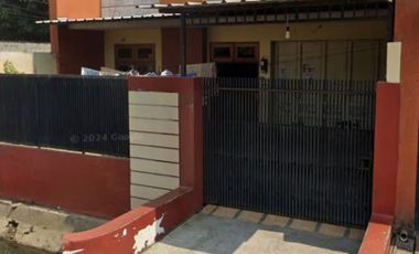 Rumah Hook Jalan Kusnan (MURAH)