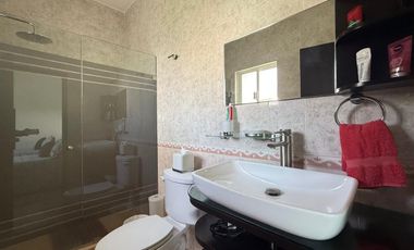 CASA EN VENTA EN FRACCIONAMIENTO LOMAS DE COCOYOC MORELOS