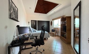 CASA EN VENTA EN FRACCIONAMIENTO LOMAS DE COCOYOC MORELOS