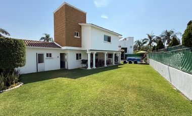 CASA EN VENTA EN FRACCIONAMIENTO LOMAS DE COCOYOC MORELOS