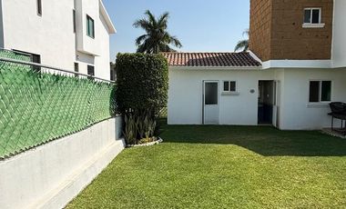 CASA EN VENTA EN FRACCIONAMIENTO LOMAS DE COCOYOC MORELOS