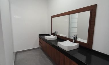 CASA EN VENTA RESIDENCIAL REAL DEL SUR