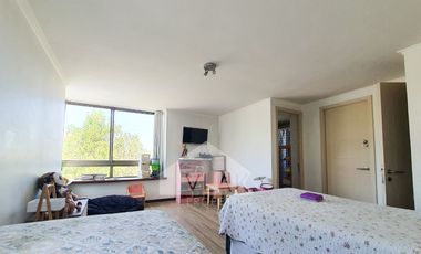 Excelente, Amplio Y Luminoso Dpto 2d-2b Oriente