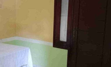 Disewakan Rumah Dalam Cluster