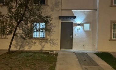 CASA SEMINUEVA EN RENTA EN PUERTA VERONA, ZONA SONTERRA, PRIVADA CON AMENIDADES