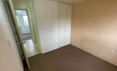 CASA EN FRANCISCO I MADERO, LERMA, EDOMEX. REMATE ADJUDICADO