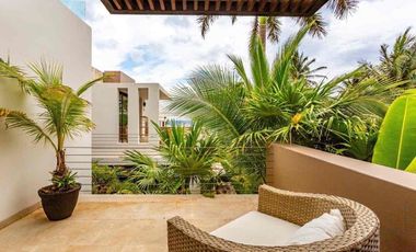 casa de 4 habitaciones segunda línea de playa Playacar fase 1