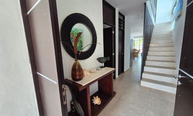CASA EN LA PLAYA EN VENTA F-2120, 3 REC. WAYAK SAN BENITO $15,000,000 M.N