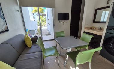 CASA EN LA PLAYA EN VENTA F-2120, 3 REC. WAYAK SAN BENITO $15,000,000 M.N