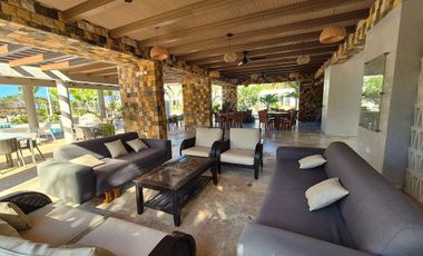CASA EN LA PLAYA EN VENTA F-2120, 3 REC. WAYAK SAN BENITO $15,000,000 M.N