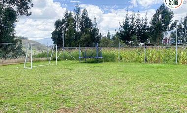 ALQUILO CASA DE CAMPO VACACIONAL POR TEMPORADAS. CALLACPUMA, LLACANORA