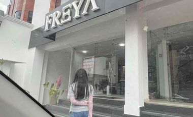 Local ideal para pocisionar tu negocio en la mejor zona de Cuenca.